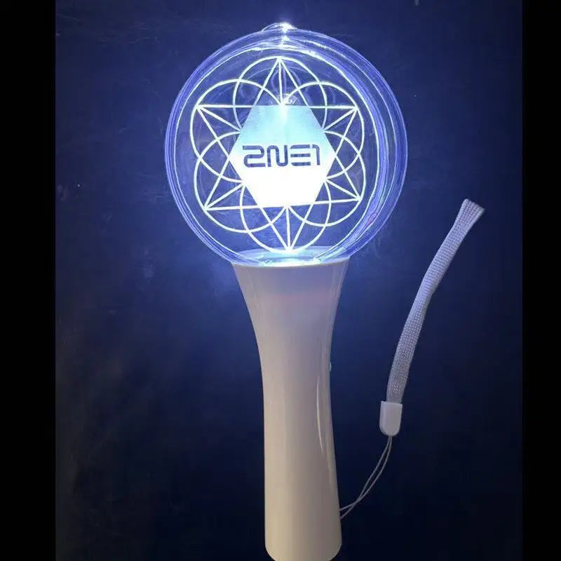 (No Bluetooth)New Kpop 2ne1 Lightstick OFFICIAL LIGHT STICK Support Lamp Concerts Glow Lamp Glow Stick Supplies Flash Toy Gifts