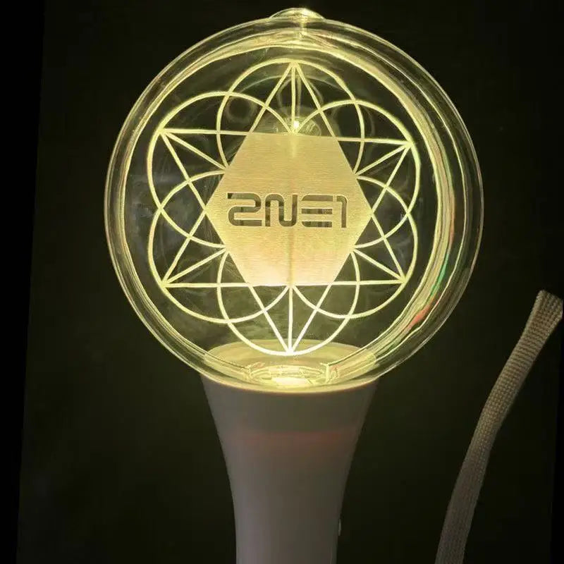 (No Bluetooth)New Kpop 2ne1 Lightstick OFFICIAL LIGHT STICK Support Lamp Concerts Glow Lamp Glow Stick Supplies Flash Toy Gifts