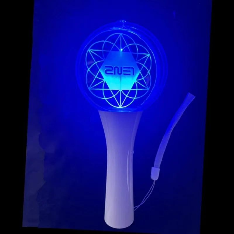 (No Bluetooth)New Kpop 2ne1 Lightstick OFFICIAL LIGHT STICK Support Lamp Concerts Glow Lamp Glow Stick Supplies Flash Toy Gifts