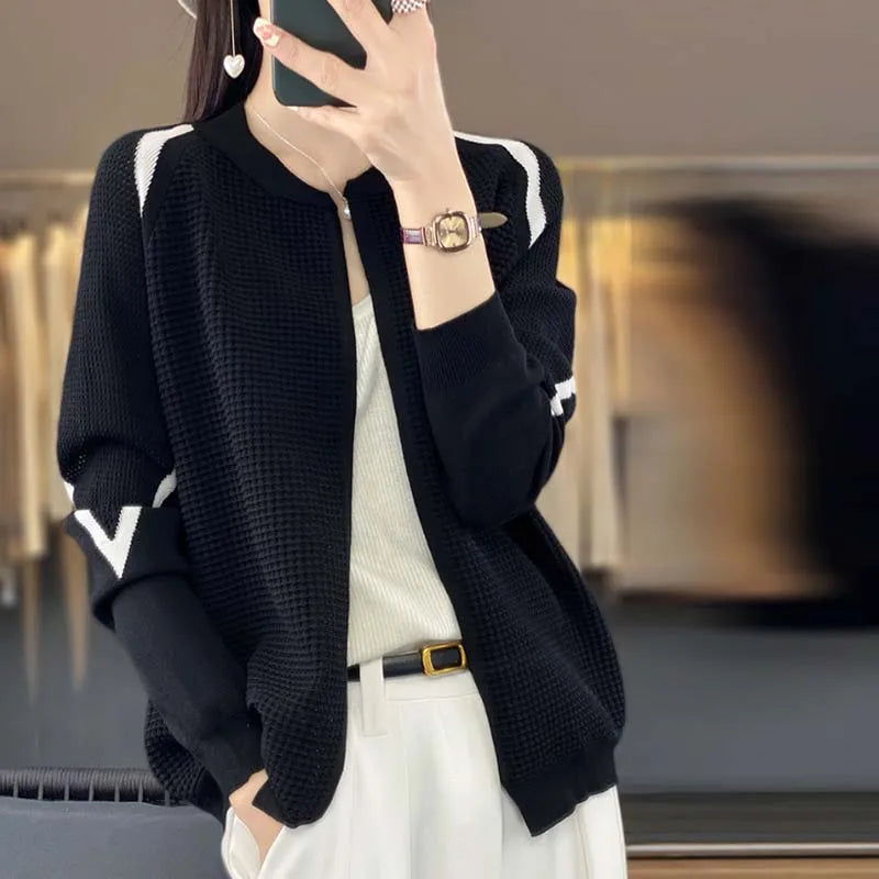 Autumn New Knitted Thin Coats Solid Casual Loose Sweater Cardigan Women Hollow Out Fashion Simple Kniwear Tops