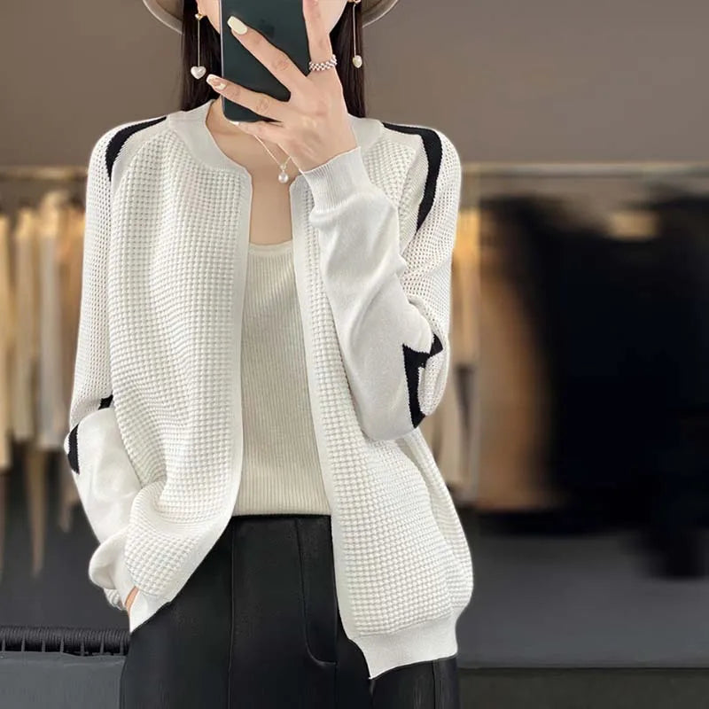 Autumn New Knitted Thin Coats Solid Casual Loose Sweater Cardigan Women Hollow Out Fashion Simple Kniwear Tops